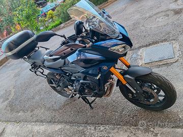 Yamaha tracer 900