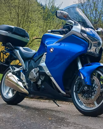 Honda VFR 1200 F DCT TC 2012 – Problemi al motore