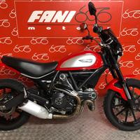 DUCATI Scrambler 800 .
