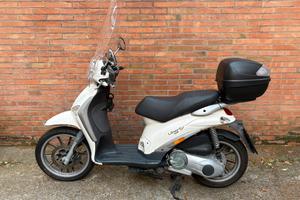 Piaggio Liberty 125 bianco