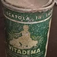 Vecchia lattina Vitadema anni '50
