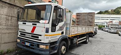 AUTOCARRO IVECO 2 ASSI – FUNZIONANTE E PRONTO USO