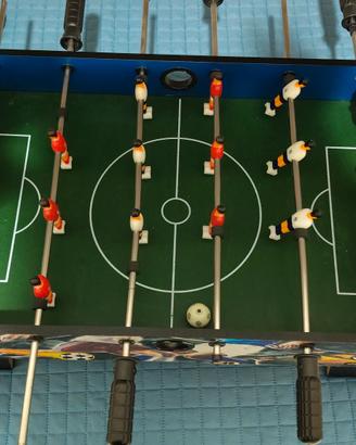 Biliardino da tavolo