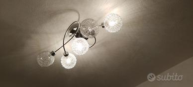 Lampadario nuovo molto bello design