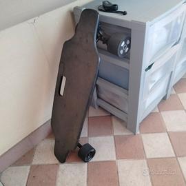 skateboard elettrico 