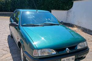renault 19