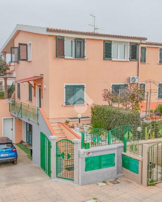 PORZIONE DI BIFAMILIARE A VALLEDORIA