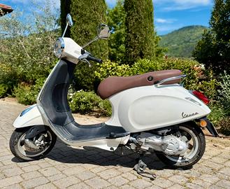 Vespa Primavera 50 4T 2014