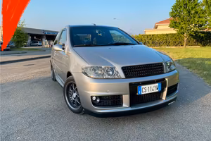Fiat Punto con impianto audio SPL