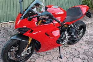 ducati supersport 