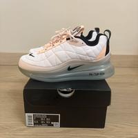 Scarpe NIKE MX 720-818.