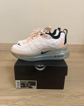 Scarpe NIKE MX 720-818.