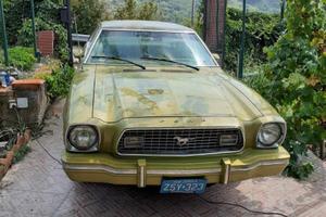 Ford Mustang Ghia
