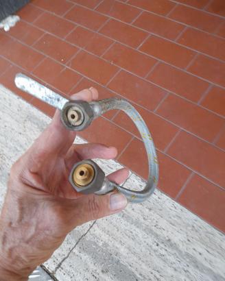 tubo raccordo gas