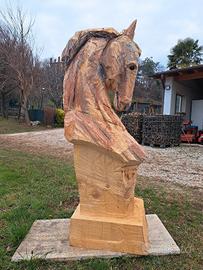 Scultura cavallo in legno