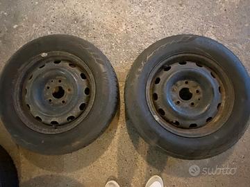Coppia Pneumatici Invernali "Nexen" 215/65R16 98H