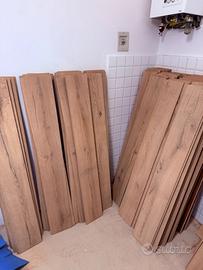 Pavimento Laminato Finto Legno 42 mq + scarti
