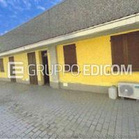 Locale, Cura Carpignano.