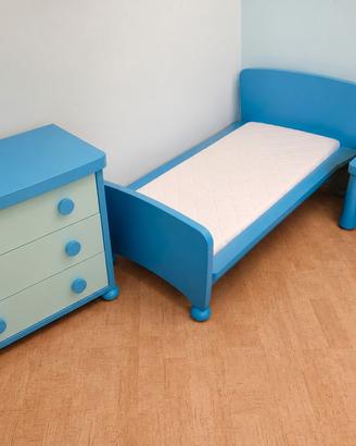 Cameretta IKEA MAMMUT  – Letto, Comò e Comodino 