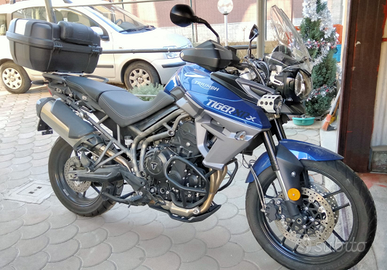 Triumph Tiger XRX 800