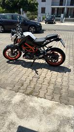 Ktm Duke 390