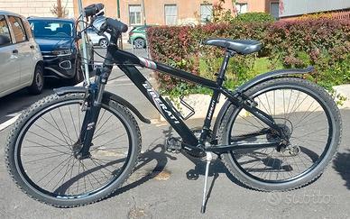 Bicicletta Liberati 26''. Cambio Shimano