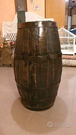 Botte antica per arredo