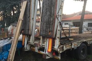 Rimorchio per trasporto mezzi