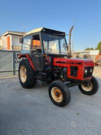 Trattore Zetor 7211