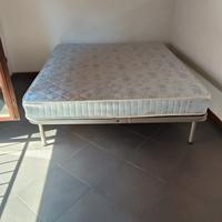 rete a doghe matrimoniale più materasso