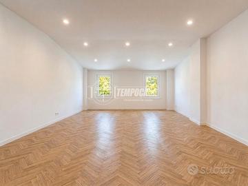 CASELLE TORINESE - AMPIA MANSARDA DI 130 MQ NEL PI