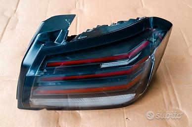 Fanale posteriore destro Peugeot 208