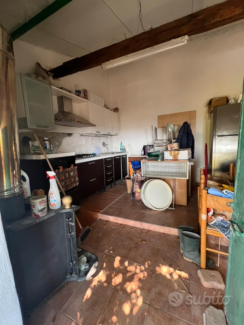 Terreno con palmento cucina e forno a legna - Vista 3