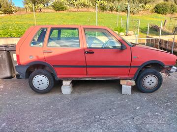 fiat uno per ricambi