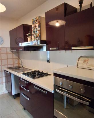 Cucina Aran laccata lucida completa di elettrodom.