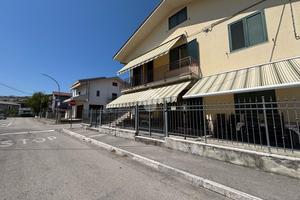 4 LOCALI A PENNA SANT'ANDREA