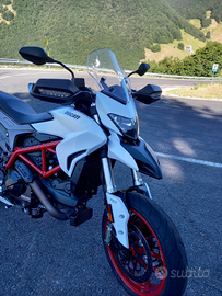 Hypermotard 939