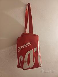 Rarissima borsa frigo Coca Cola vintage '70/'80 
B