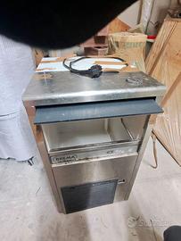 Brema produttore di ghiaccio (ice maker )