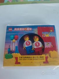 Lego Minifig The Lego Store Disneytown 