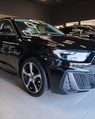 AUDI A1 2ª serie A1 SPB 30 TFSI S tronic S lin...
