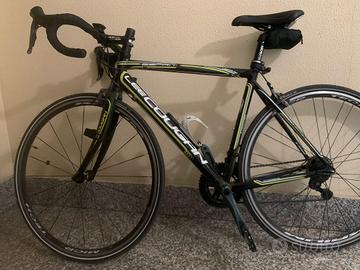 Bici da corsa lee cougan