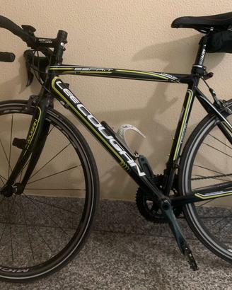 Bici da corsa lee cougan