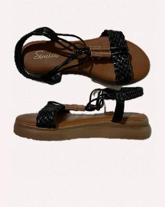 Sandali bassi Similas nero e cuoio stile boho-chic