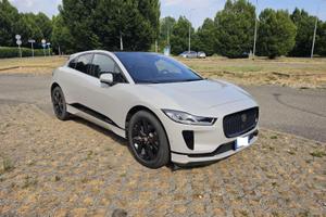 jaguar i-pace 400cv ev, batterie in garanzia