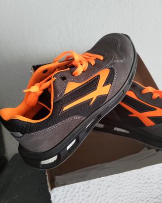 Scarpe antinfortunistiche Upower 44 Nuovi 