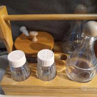 Porta spezie in legno 