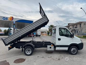 IvecoDaily 140Cv 3.0cc Finanziabile Accoto Zero