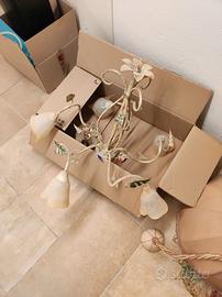 Lampadario con rose in ferro