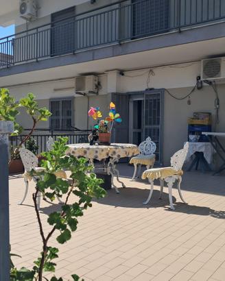 App. 3 vani  P. Rialzato con Giardino & Terrazzo